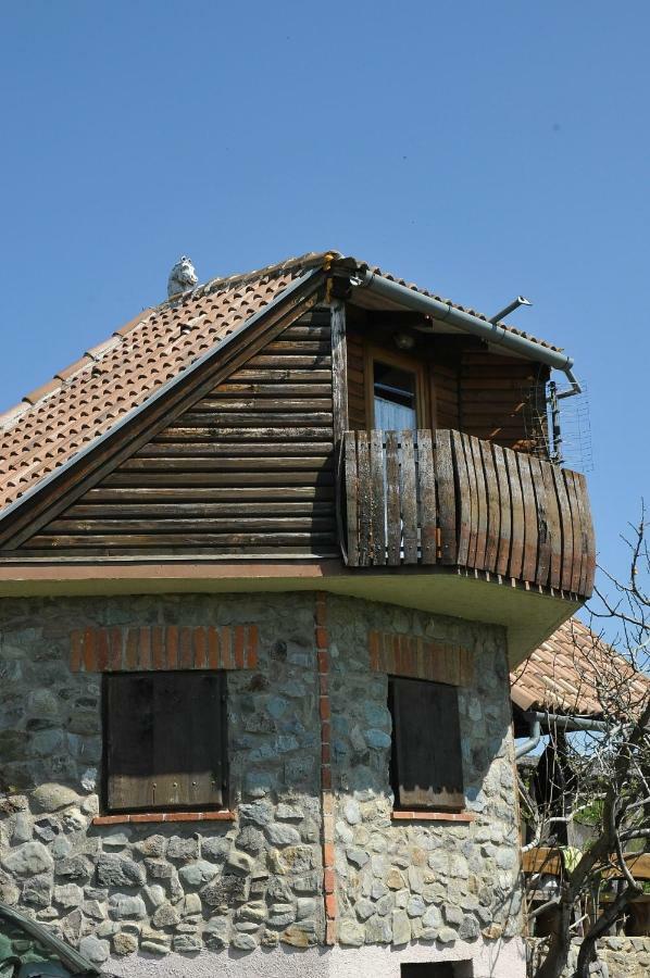 Robinson Vila Kitokret Kutjevo ภายนอก รูปภาพ